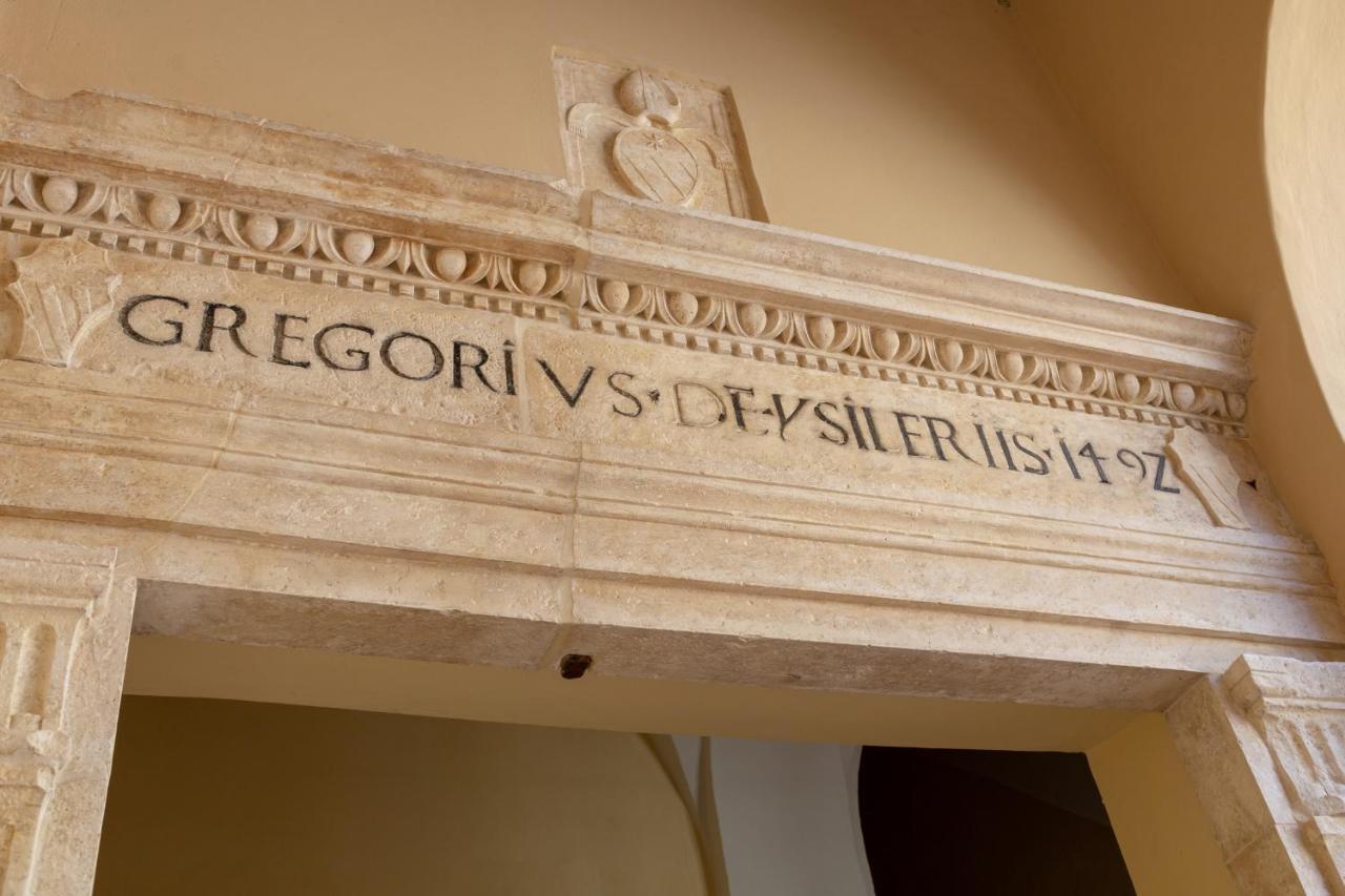 فندق Dimora Storica Lo Svevo ليسي المظهر الخارجي الصورة